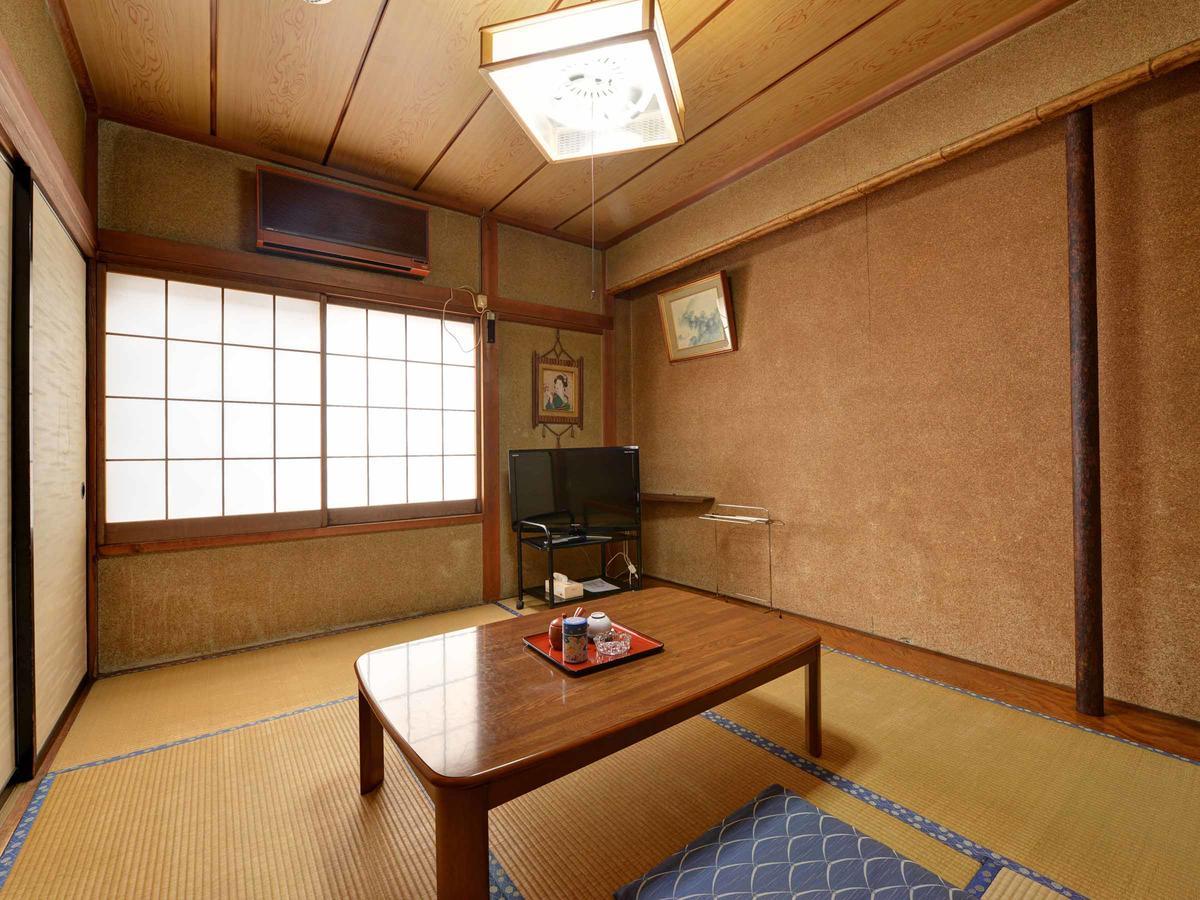 Hotel Suzukiya Ryokan Daigo Exteriér fotografie
